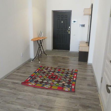 Bishkek House Apartament Екстериор снимка